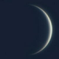 Venus as a thin crescent photographed in the dawn sky by Vincenzo Mirabella in August 2015. Click for full-size image, 16 KB (Photo: Vincenzo Mirabella/ALPO-Japan)